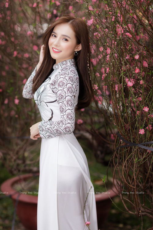 特色青训基地“赋能+创新”，行业整合资源推动行业繁荣发展，青少年特训营简介