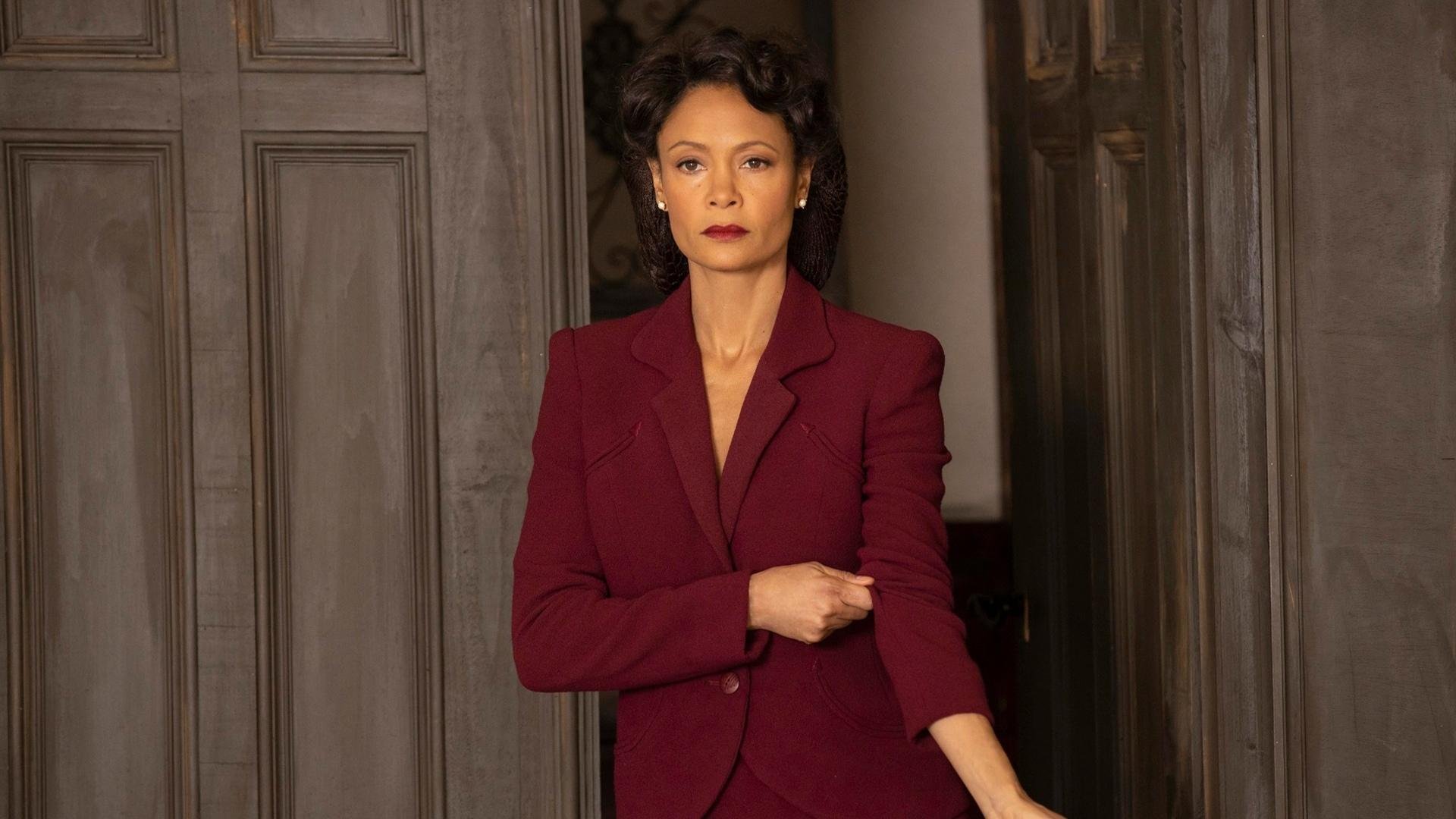 九游下载官网-勇士手感火热三分线大放异彩，勇士三节领先45分