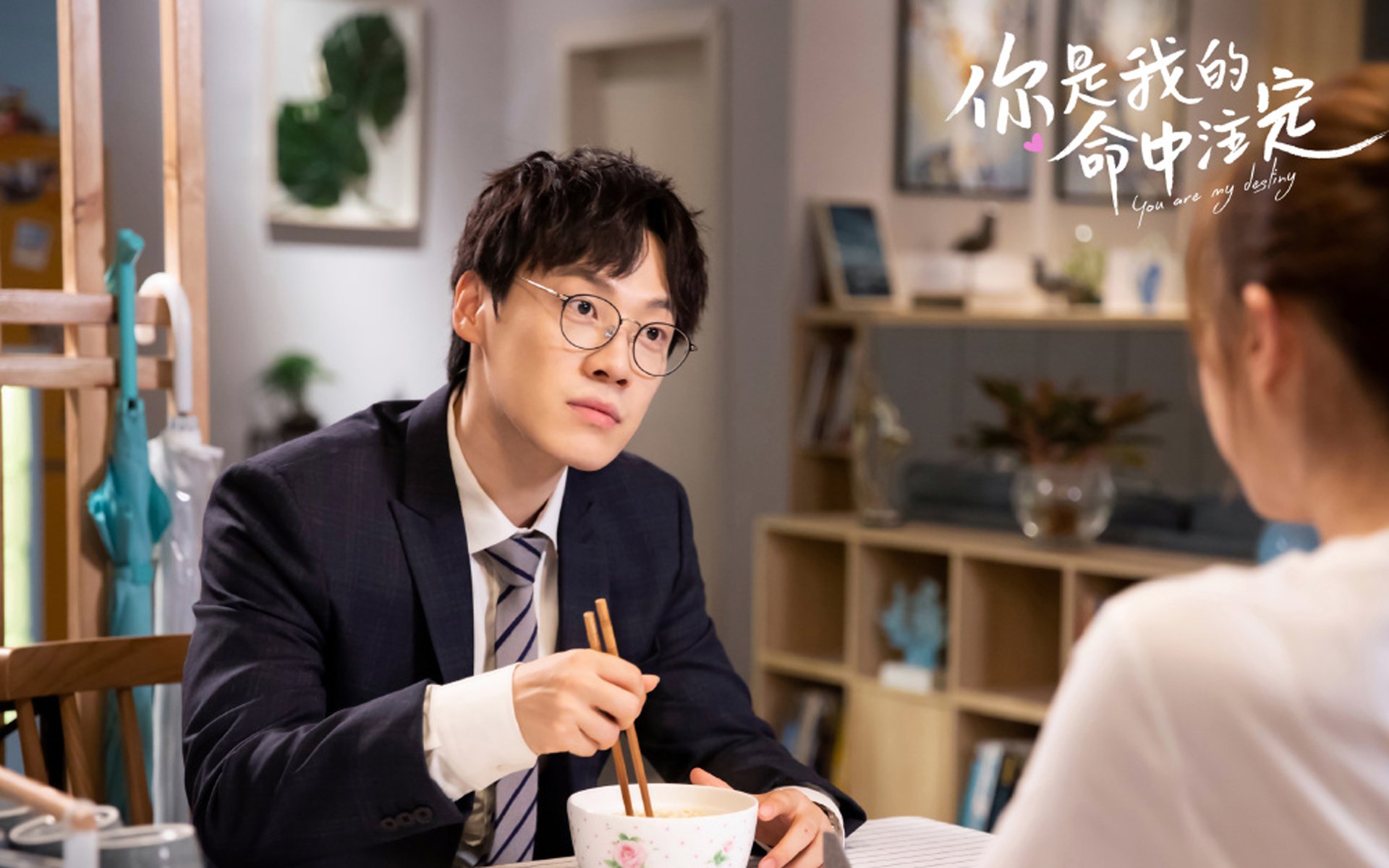 九游下载官网-突尼斯联赛观众热情高涨，突尼斯打法