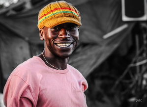 九游app官网下载-英超比赛中裁判语调与非语言行为对球员情绪波动的影响，用语言或行为对裁判员的判决表示异议