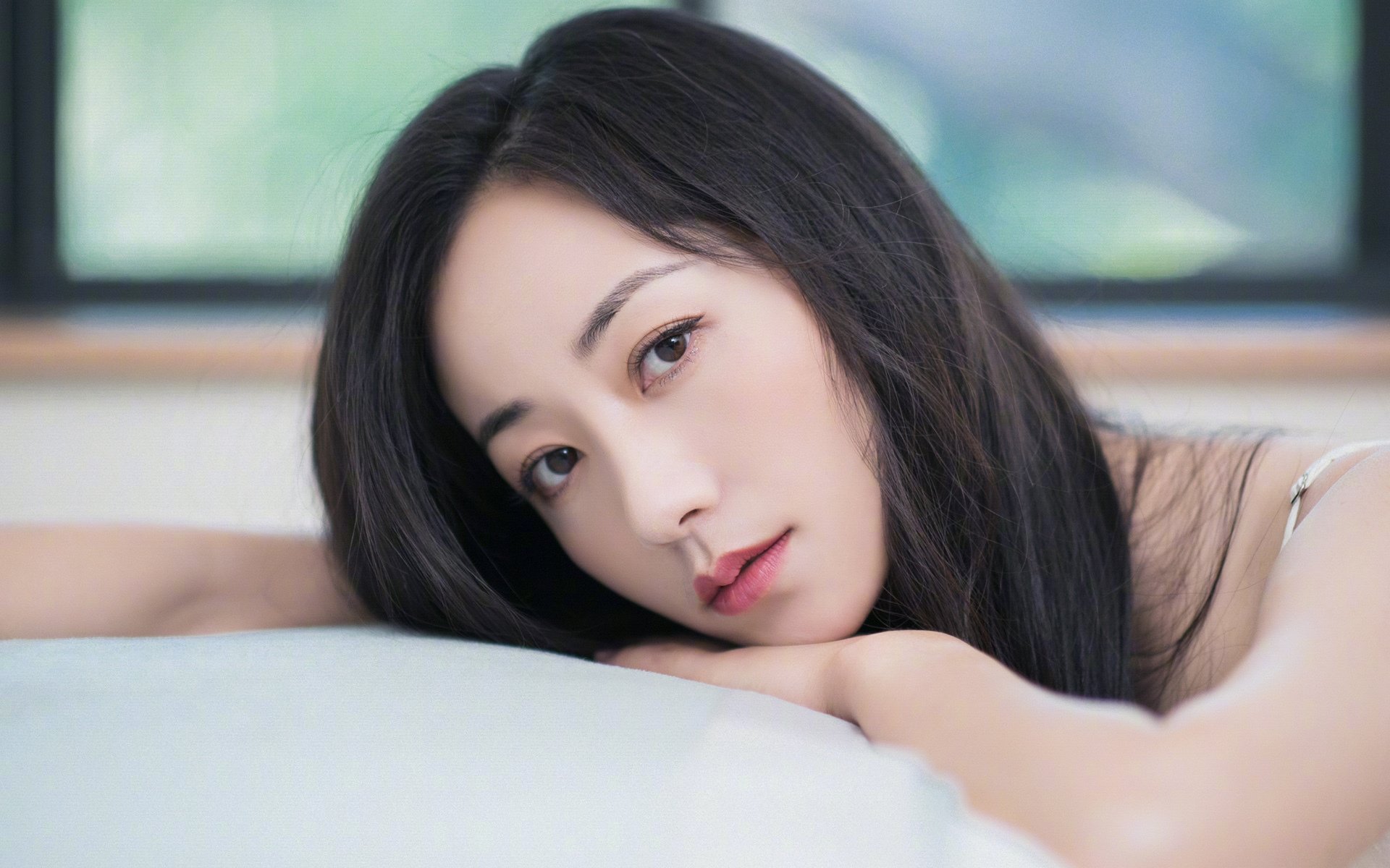 东亚杯中国女足战胜 球员展现团队精神，中国女足晋级东京奥运会赛后采访