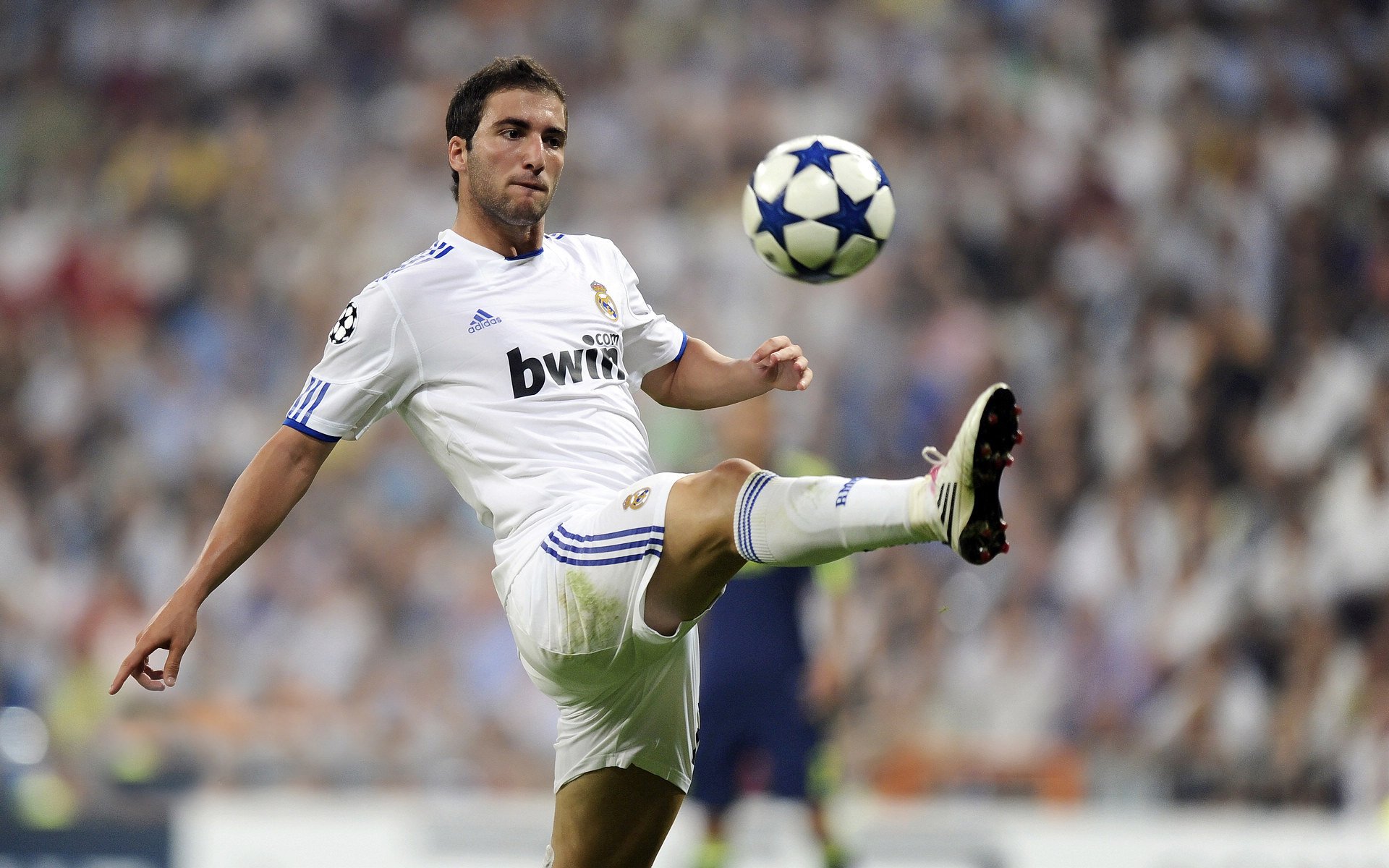 中超球队比赛策略调整，中超联赛改革